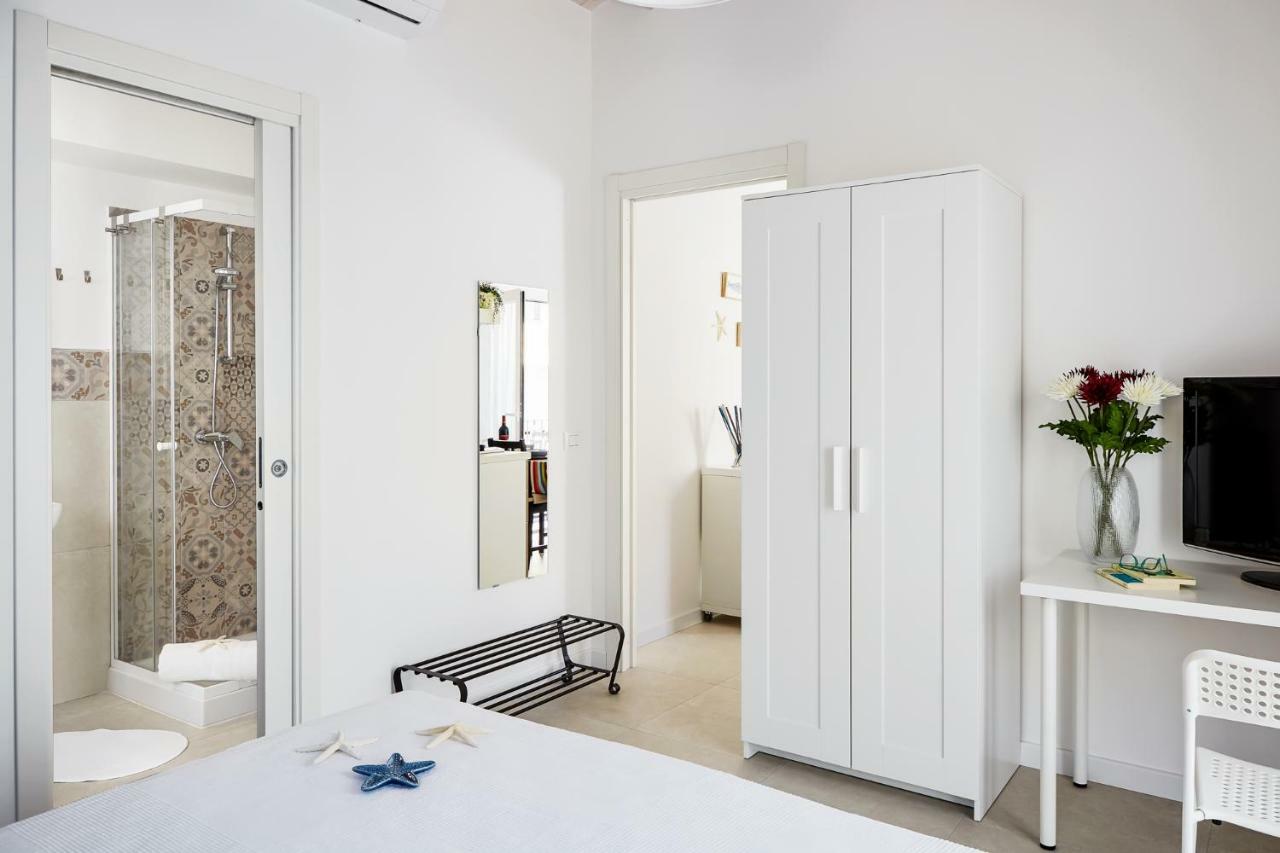 Casa Vacanze "Oceano Mare" 포쟐로 외부 사진